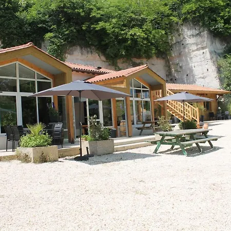 Domaine De Pont Vieux * Aubeterre-sur-Dronne