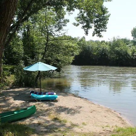 Holiday home Domaine De Pont Vieux Aubeterre-sur-Dronne