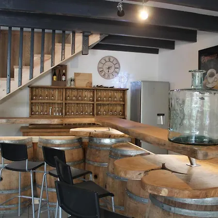 Domaine De Pont Vieux 度假居